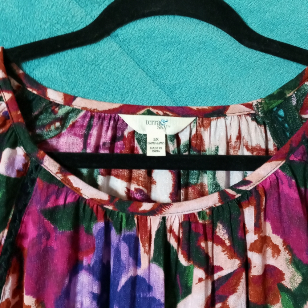 Boho top - Picture 2 of 6
